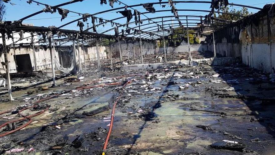 La nave afectada por el incendio en Sant Joan.