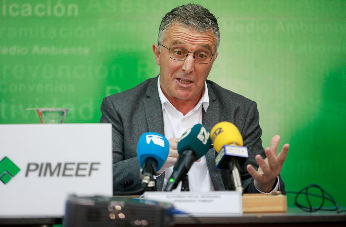 El presidente de la Pimeef, Alfonso Rojo. | TONI ESCOBAR
