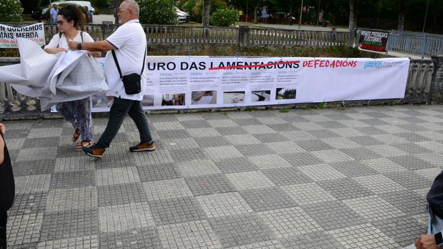 Augas Limpas de Aldán-O Hío descubre en su acto de presentación “O muro das defecacións”