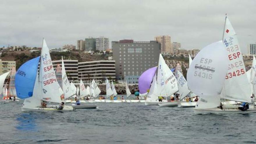 Una regata en Las Palmas de Gran Canaria.