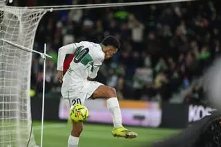 El Elche regresa... a medias