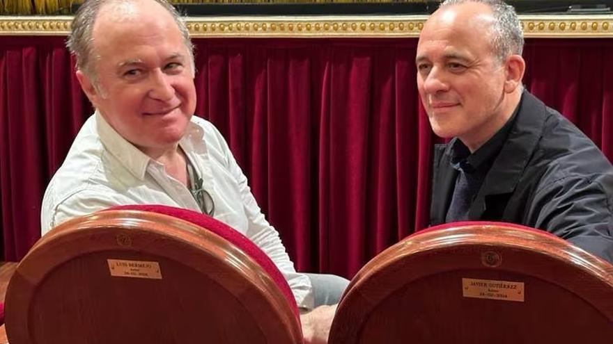 Luis Bermejo y Javier Gutiérrez ponen nombre a dos butacas del Teatro Chapí de Villena