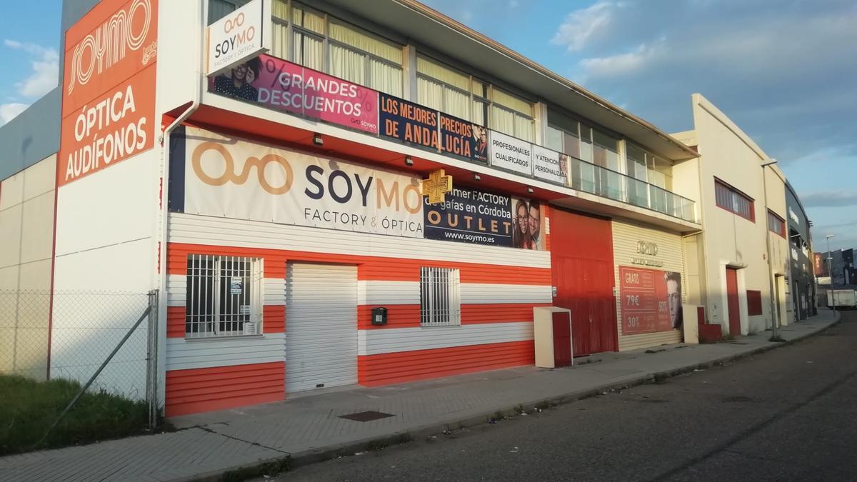 La primera Óptica Outlet de Córdoba, sigue aumentando clientes y disminuyendo precios