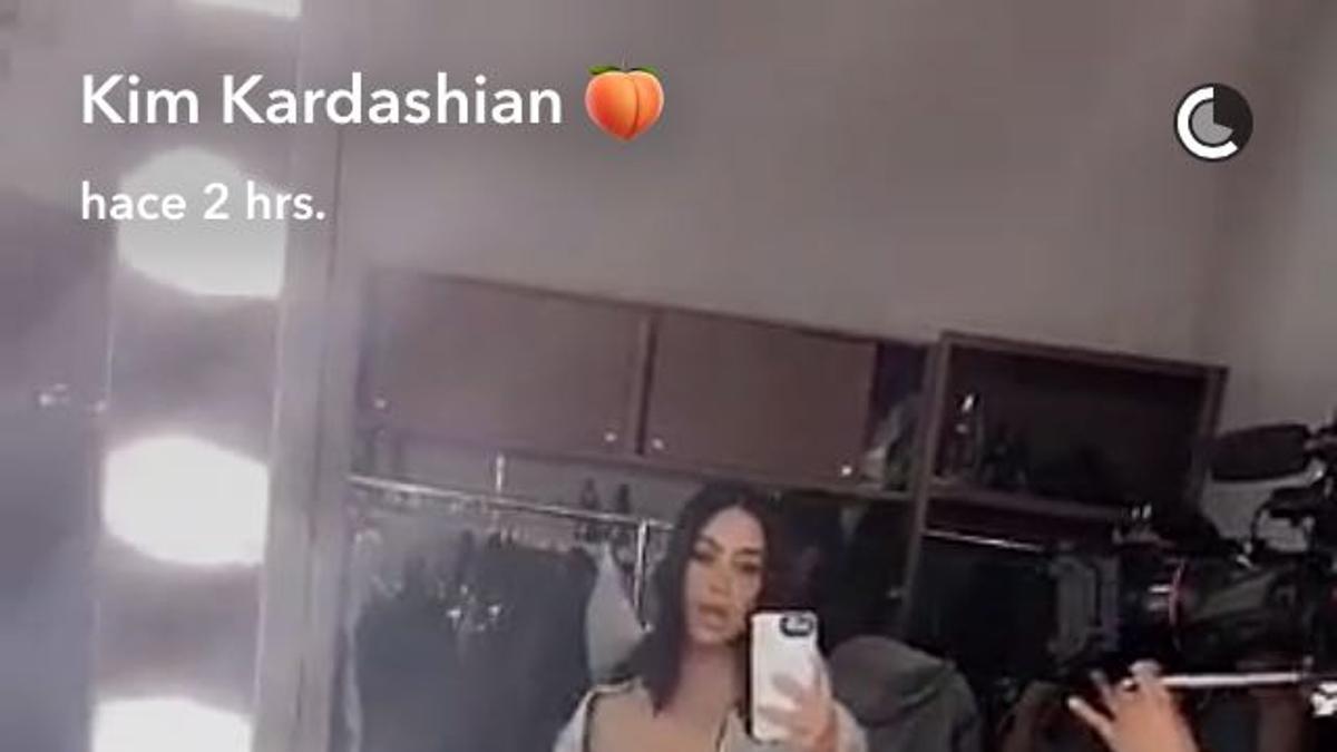 ¡Kim Kardashian corta por lo sano... (su melena)!