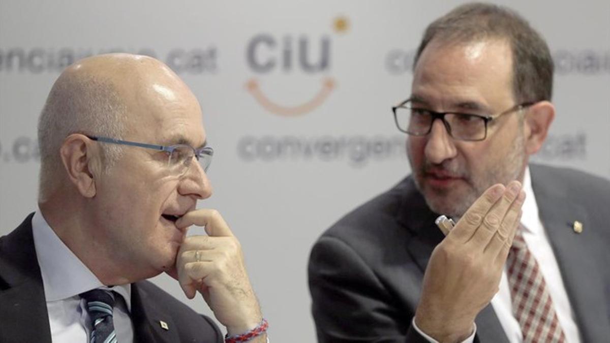 Los democristianos Josep Antoni Duran Lleida y Ramon Espadaler, en la reunión de la comisión ejecutiva nacional de CiU.
