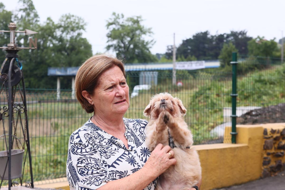 Los residentes de la zona lamentan los excesos de "contaminación y ruido"