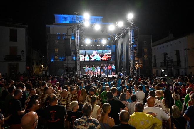 La Nucia cierra sus Festes d’Agost con un espectacular relevo de Majoralia