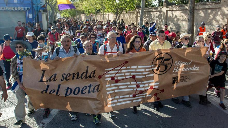 Cerca de 2.000 personas se inscriben para la Senda del Poeta Miguel Hernández