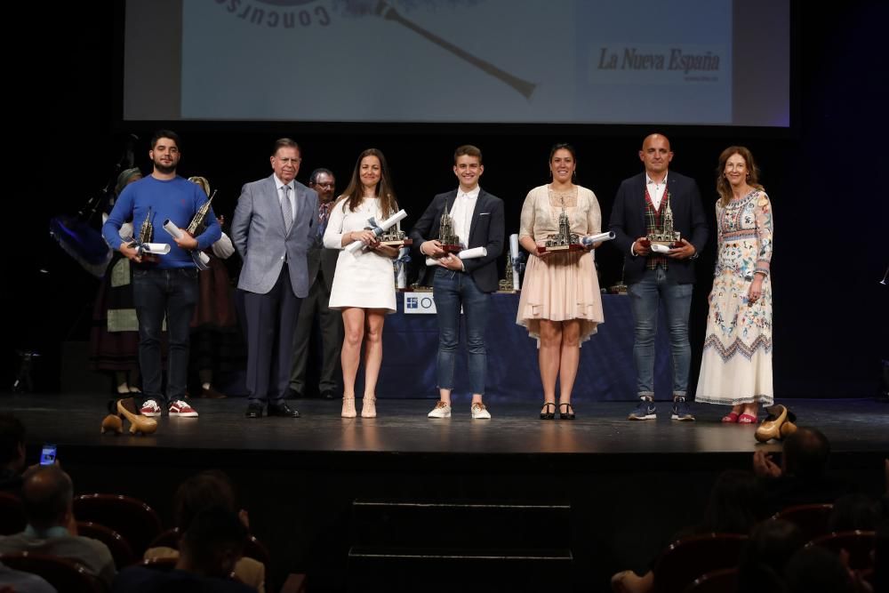 Gala de entrega de los premios Folclore Ciudad de Oviedo