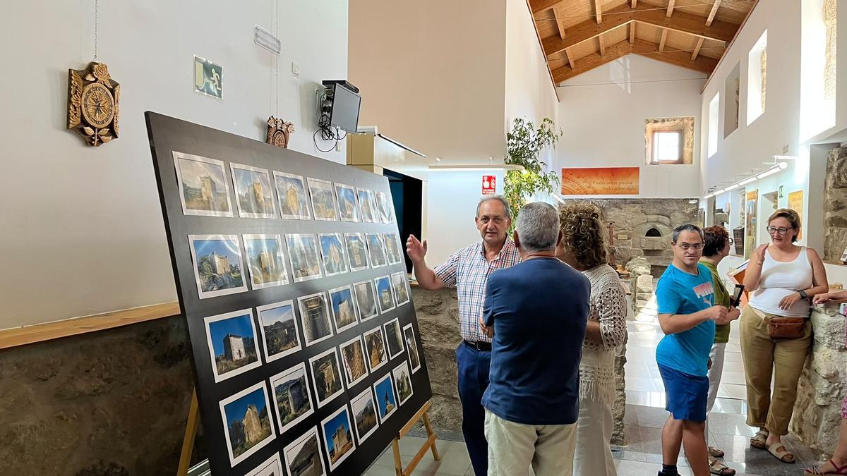 GALERÍA | Exposición sobre palomares de Fermoselle