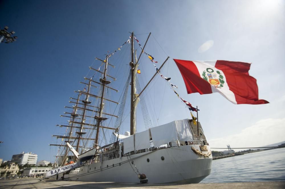 El ''Unión'', de la Armada de Perú, en A Coruña