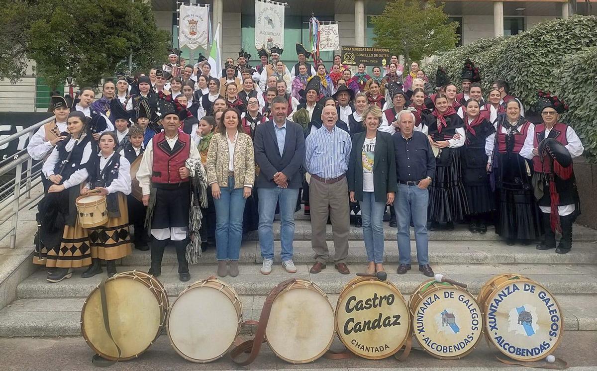 Os Dezas de Moneixas, en la Feira del Marisco de Alcobendas
