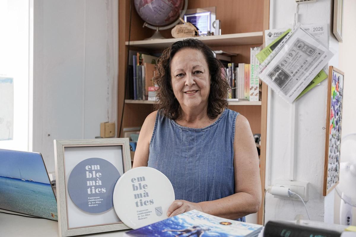 Carmen Tur, de la Librería Tur, uno de los establecimientos galardonados