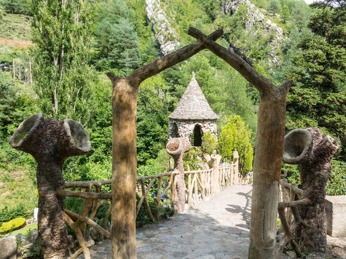 Jardin Artigas, La Pobla de Lillet
