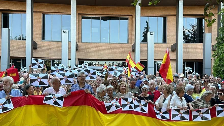 EN IMÁGENES: Castrillón se suma a las movilizaciones en apoyo a Ceuta