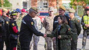 La ministra de Defensa, Margarita Robles, a su llegada a la Base Militar Jaime I, en Bétera, (Valencia), el pasado sábado. 
