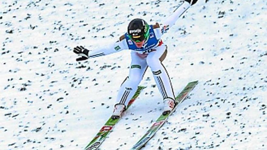 Peter Prevc, campió mundial de vol amb rècord inclòs al Kulm