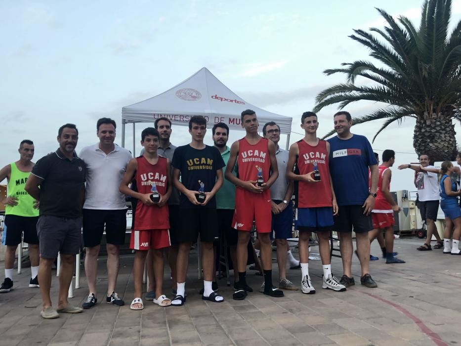 Entrega de premios del campeonato 3x3 La Ribera