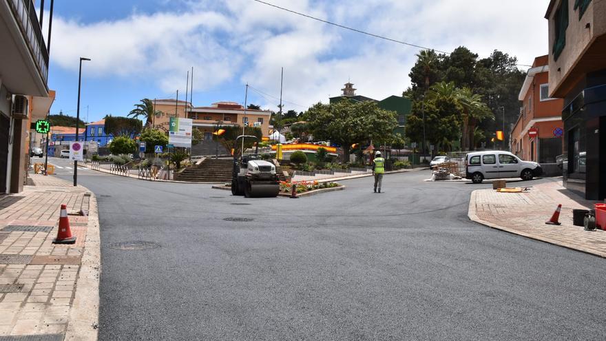 El asfaltado marca el final de las obras en la vía principal de La Esperanza