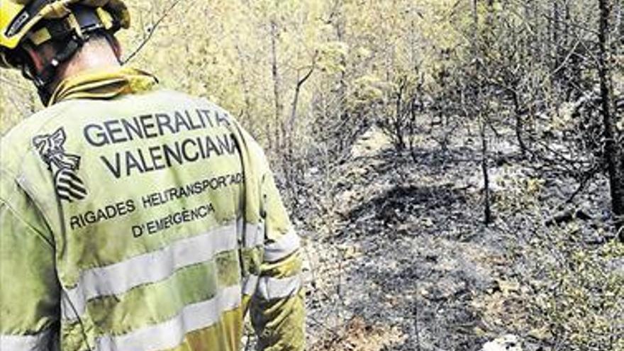 La investigación del incendio de Artana sigue abierta y sin culpables casi un mes después