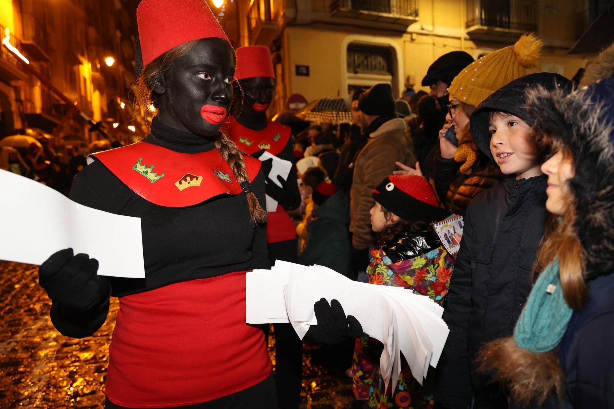Las imágenes del Día de la Burrita y el Bando Real de Alcoy