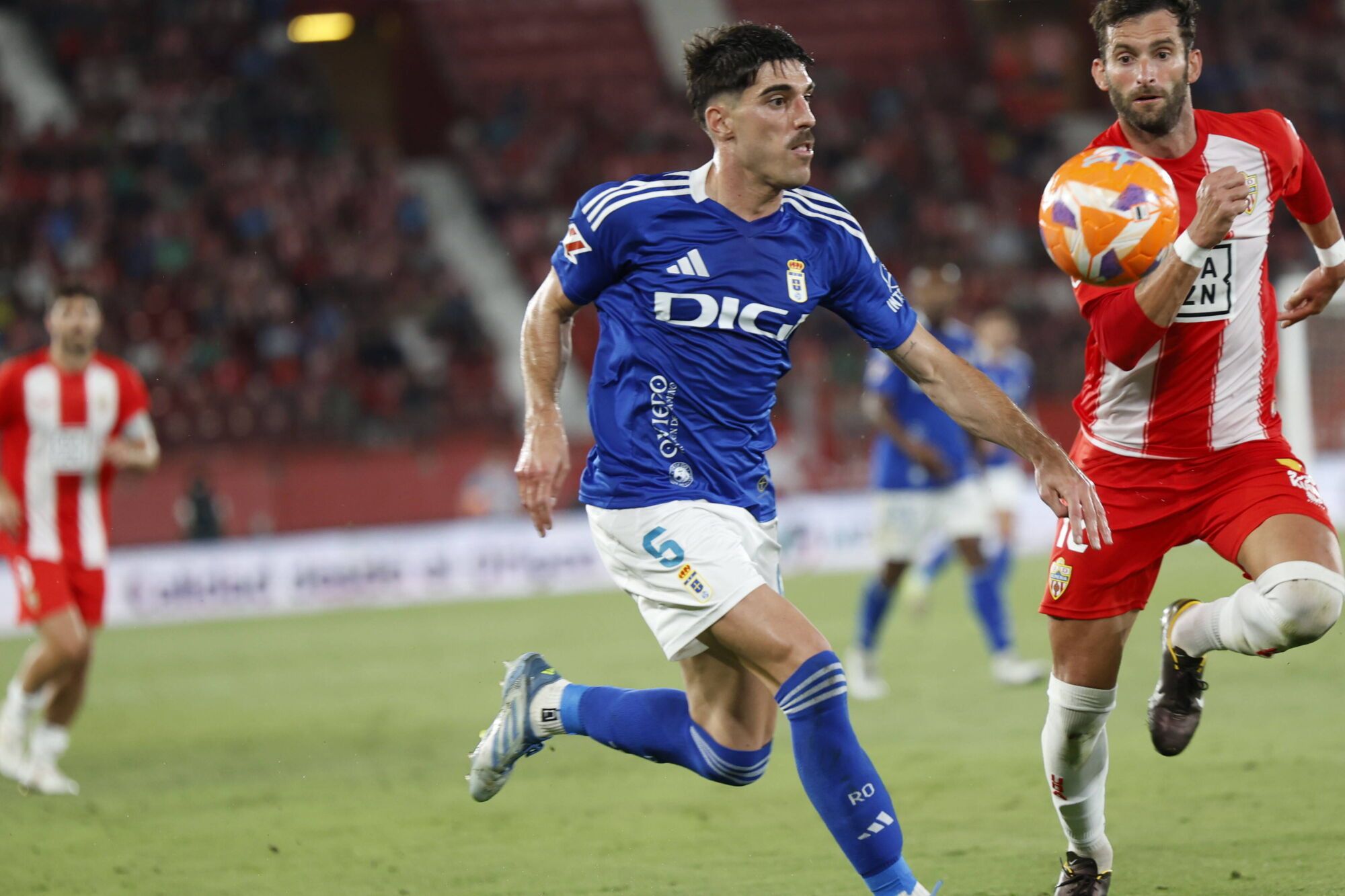 Así fue el primer partido del play-off entre el Almería y el Real Oviedo