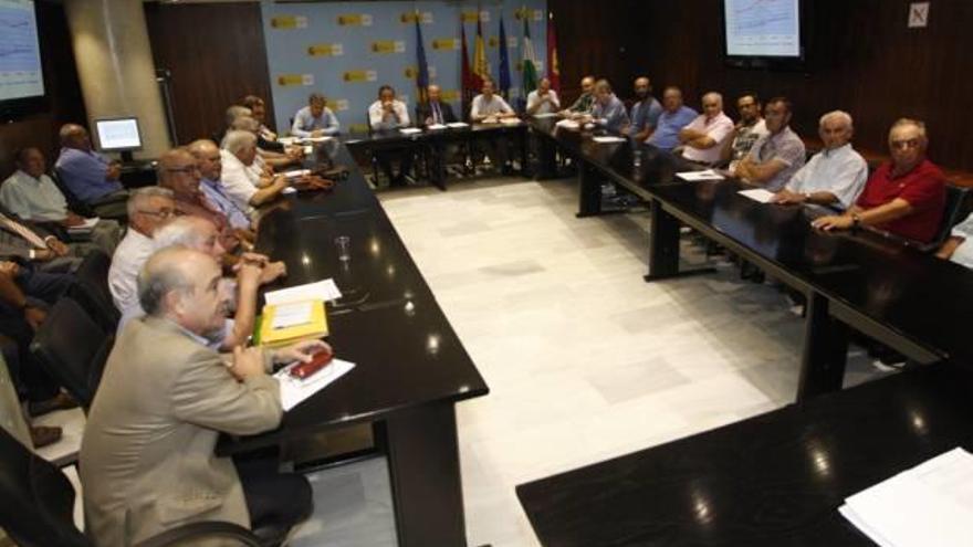 Los agricultores de la Vega tomarán medidas contra los pozos de sequía