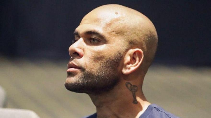 Dani Alves rompe su silencio desde la cárcel y sus palabras levantan ampollas
