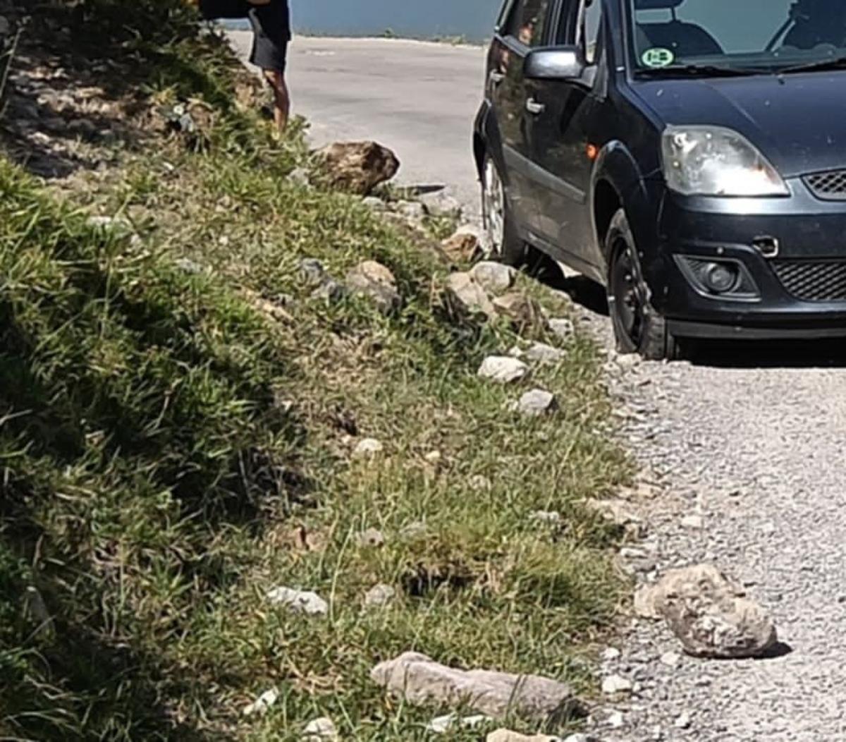 El coche accidentado.