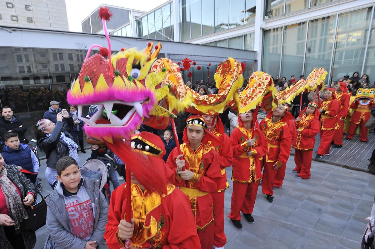 Celebración del Año Nuevo chino en 2019 por las calles de Elche.