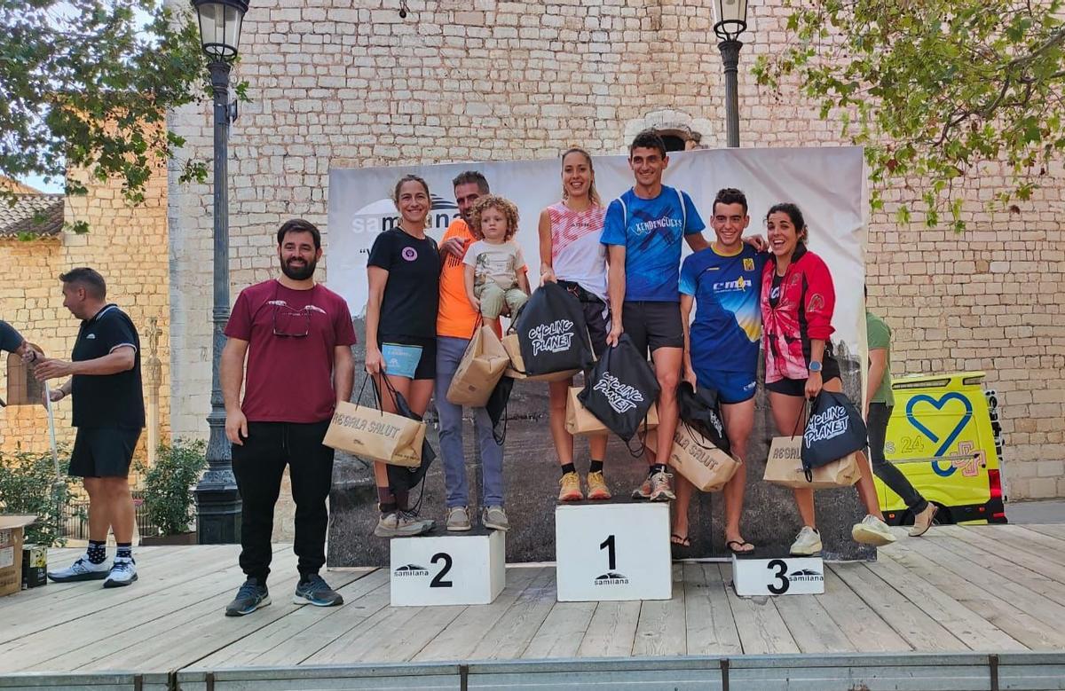 Podio con los primeros clasificados en la vigesimotercera edición de la Pujada al Castell d’Alaró