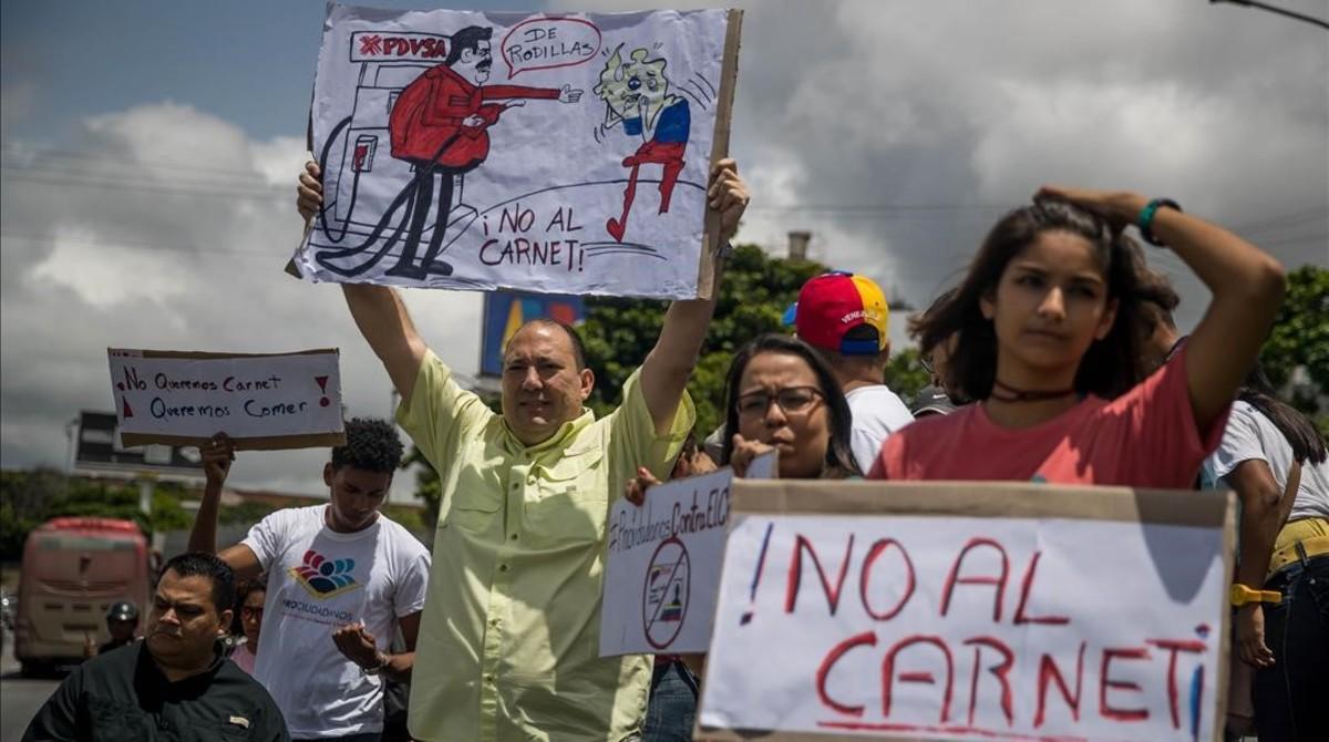 zentauroepp44533134 car34  caracas  venezuela   03 08 2018   manifestantes prote180805194124