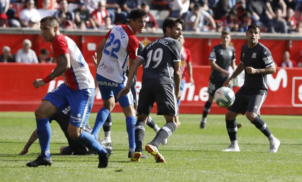 El Sporting 1 Alcorcón 3 en imágenes