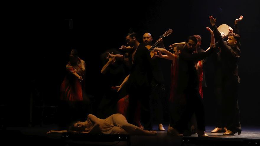 Crítica de Javier Losilla de &#039;Jondo&#039;: Dando vueltas a la hondura flamenca