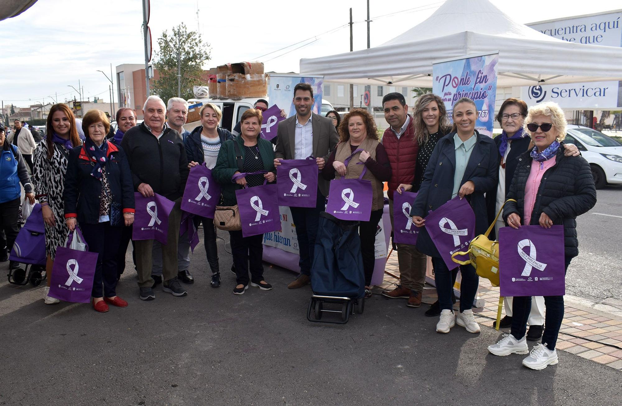 El 25 en la Región, en imágenes: así conmemoran los municipios el Día de la Eliminación de la Violencia contra la Mujer