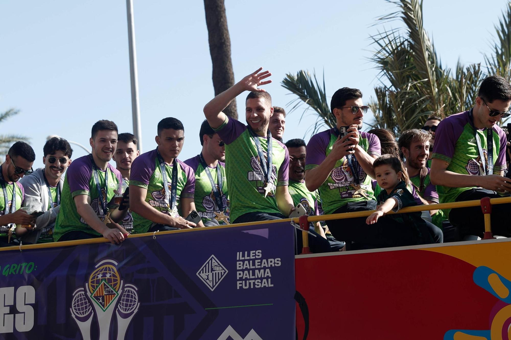 Fin de fiesta del Pama Futsal en el Consolat de Mar