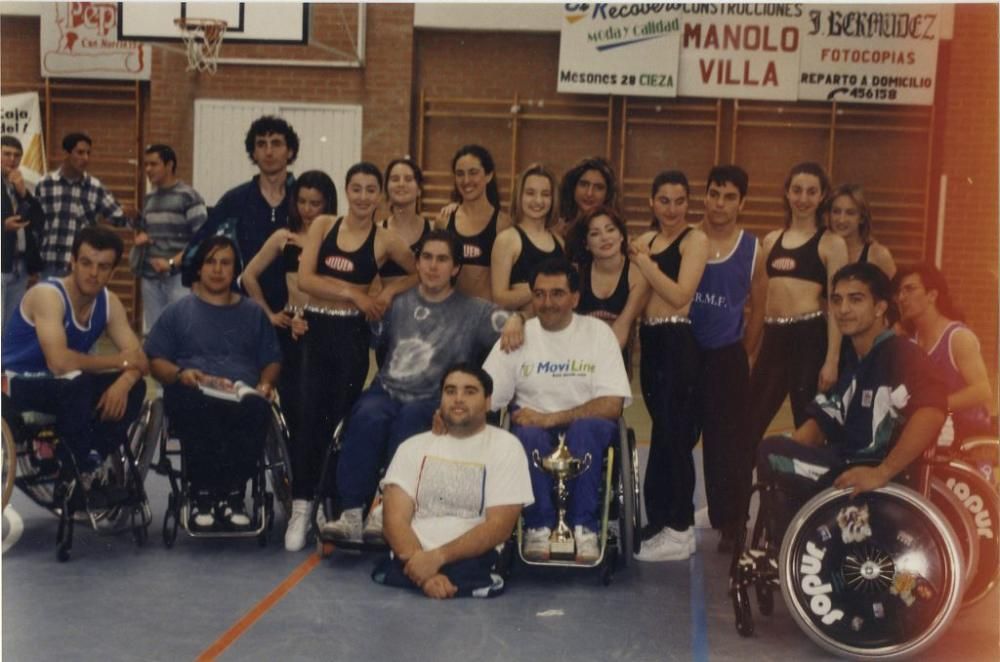 Las cheerleaders del CB Murcia, desde sus comienzo