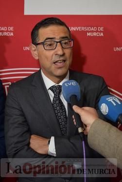 Investidura de José Luján como rector de la UMU