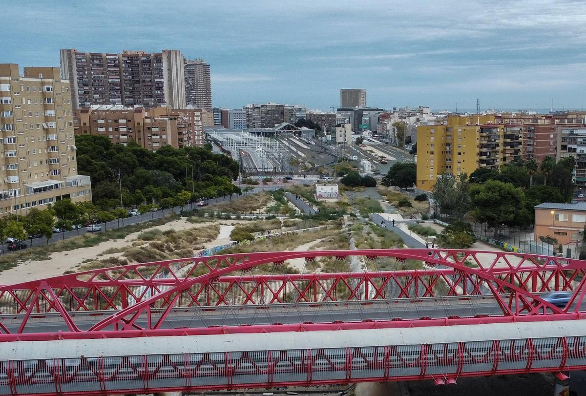 Un detalle del Puente Rojo