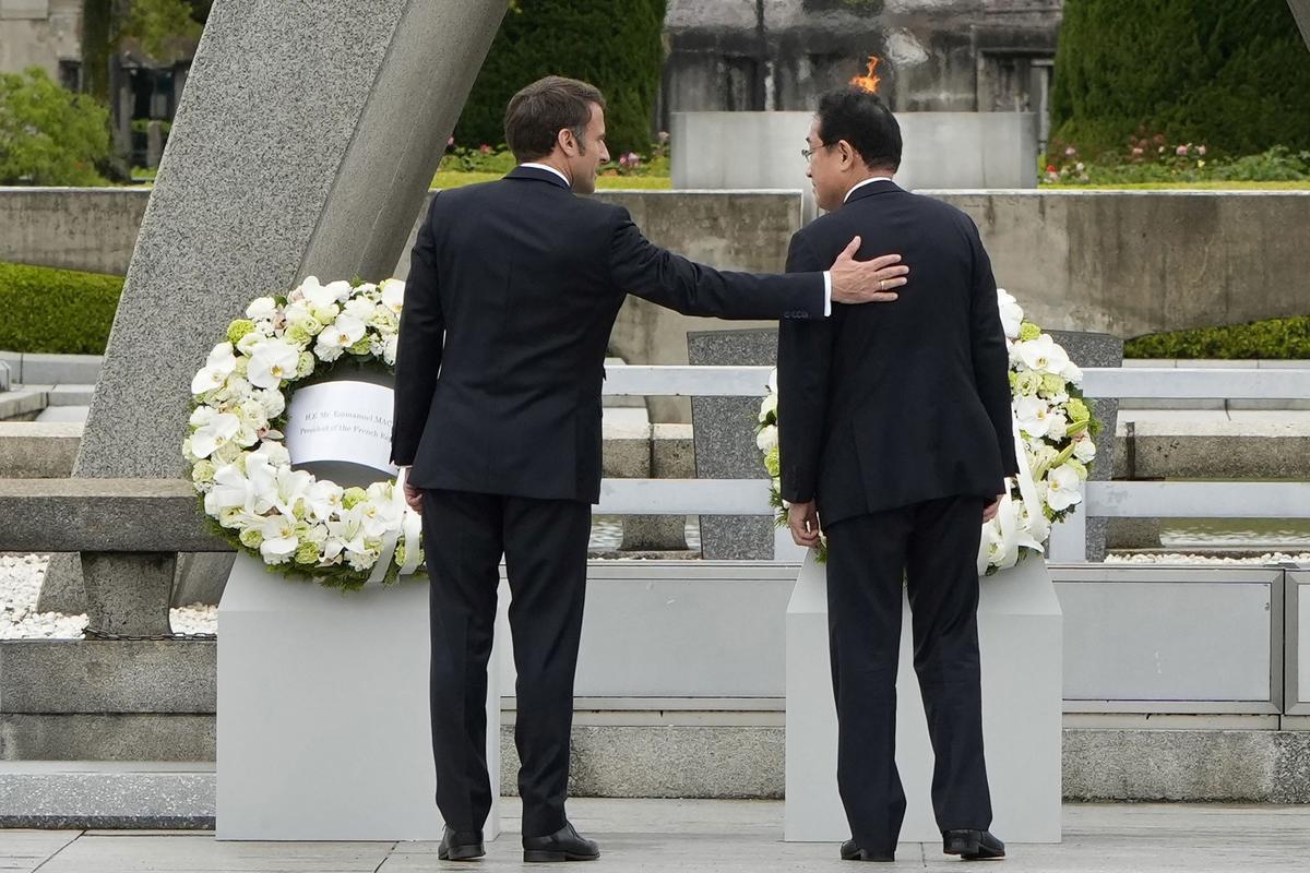 Los líderes del G7 visitan el Memorial Park para las víctimas de la bomba atómica en Hiroshima, entre protestas