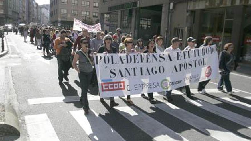 Manifestación de los trabajadores del centro de educación especial Santiago Apóstol celebrada ayer