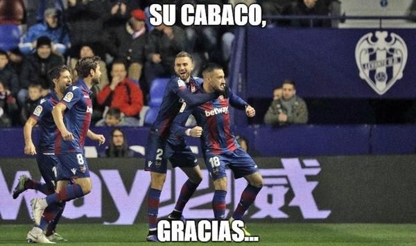 Memes de la victoria del Levante sobre el Barça