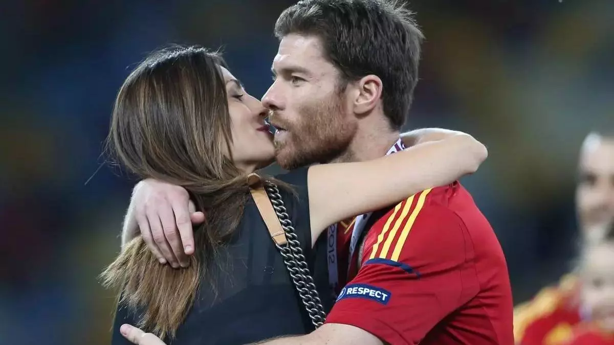 Todas las mujeres de Xabi Alonso
