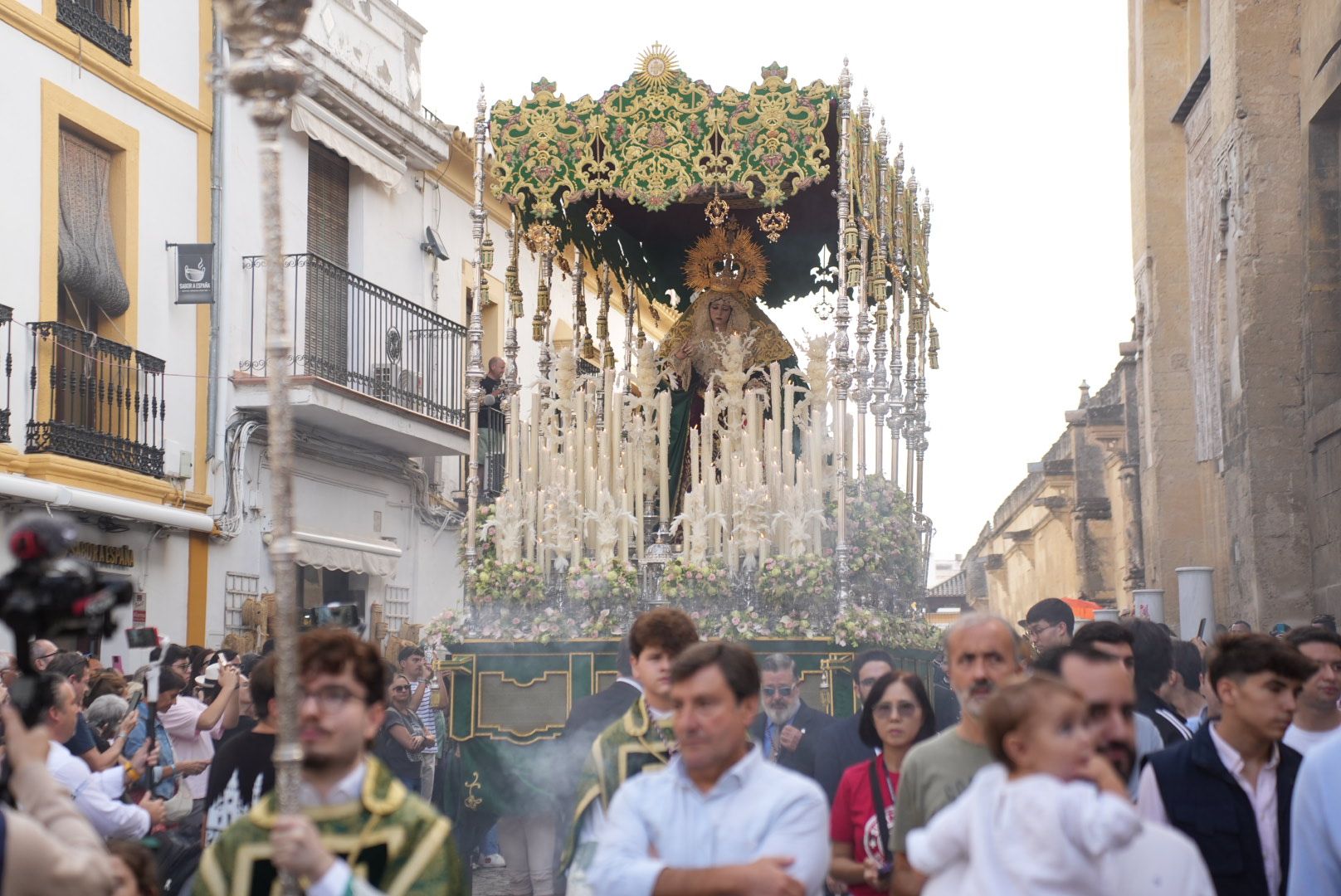 El regreso de La Cena a su templo, en imágenes