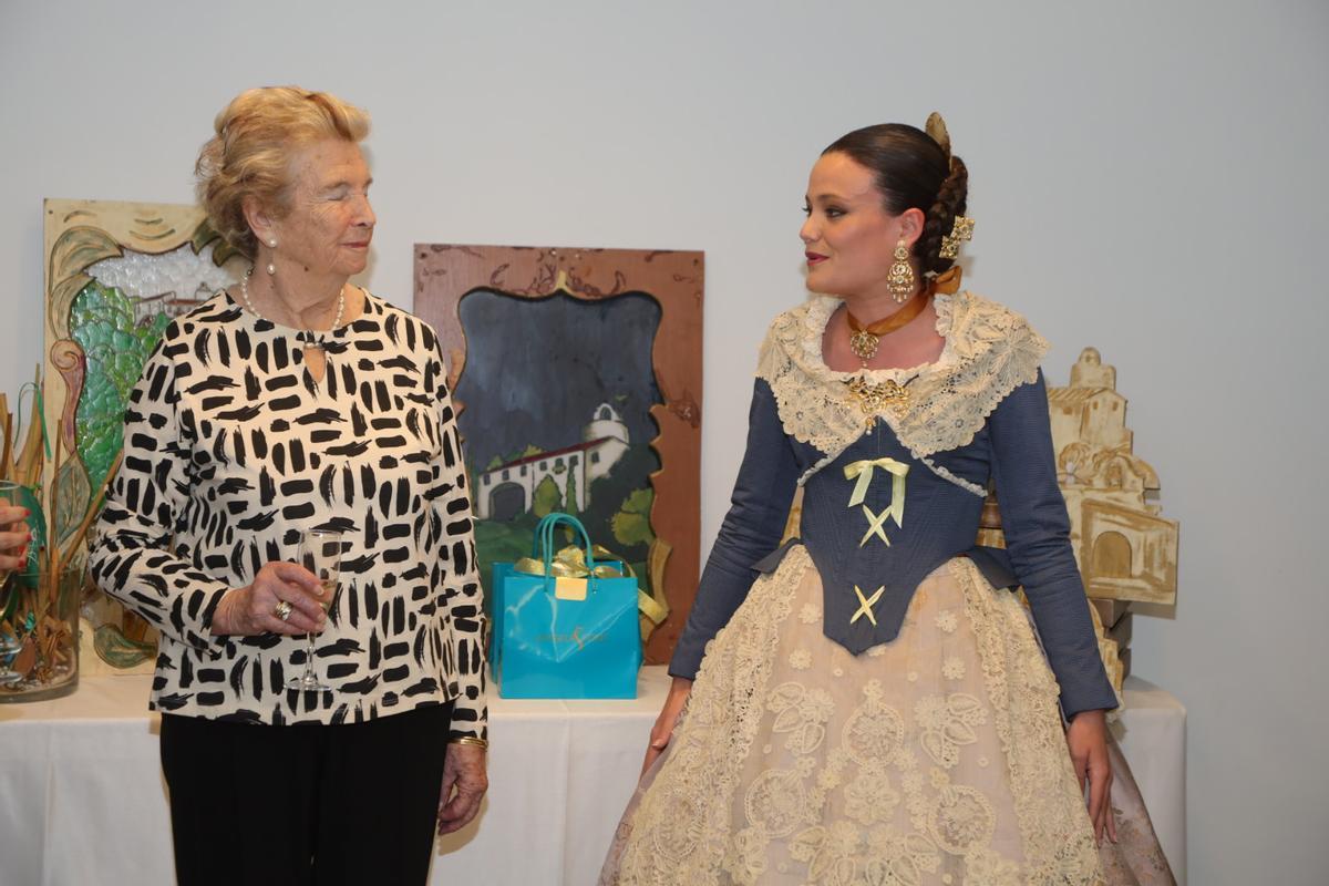 Galería: Las reinas de las fiestas de Castellón se reúnen en su tradicional merienda