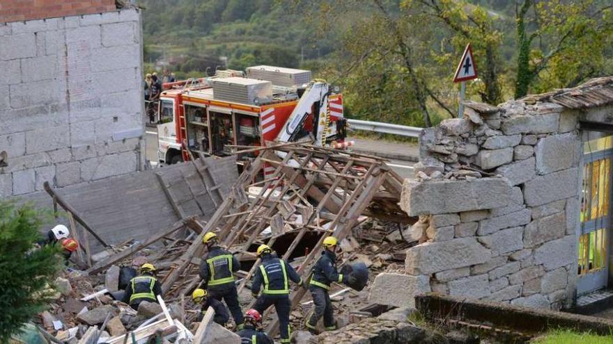 Un hombre muere tras derrumbarse su casa durante una reforma en Pontevedra