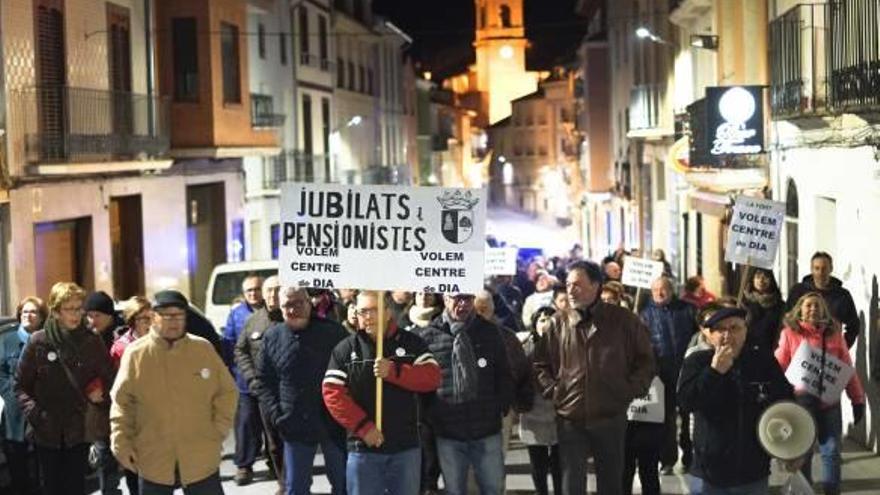 Los jubilados de la Font vuelven a salir a la calle