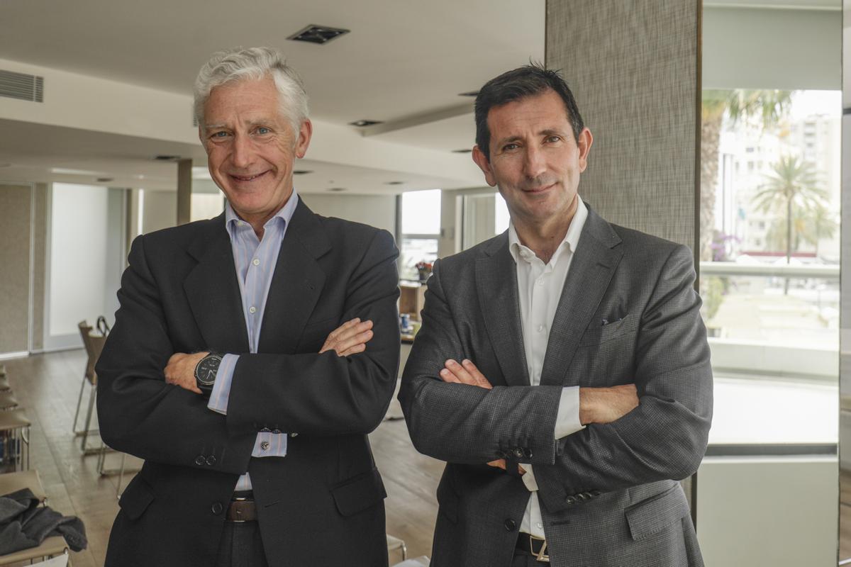 Carlos Cervera, ArmanexT- Listing Sponsor Euronext; y José Escandell Escandell, CEO- ECT TAX &amp; Legal Services.