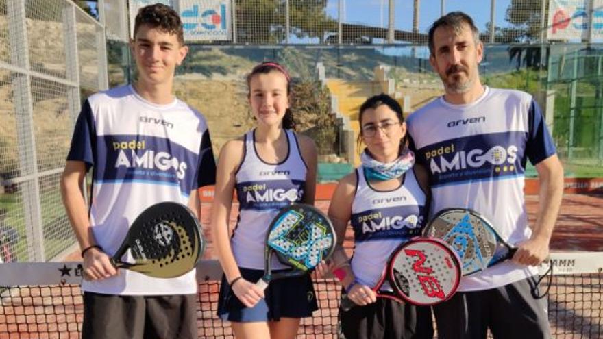 Más de 350 jugadores participan en esta 37ª edición de Padel Amigos.