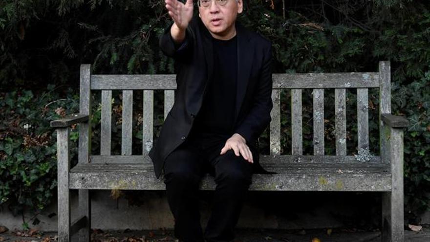 Kazuo Ishiguro, un Nobel por mirar el abismo
